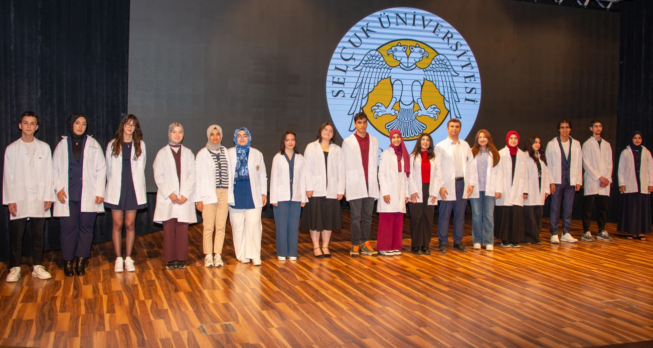 Selçuk Tıp’ta beyaz önlük heyecanı